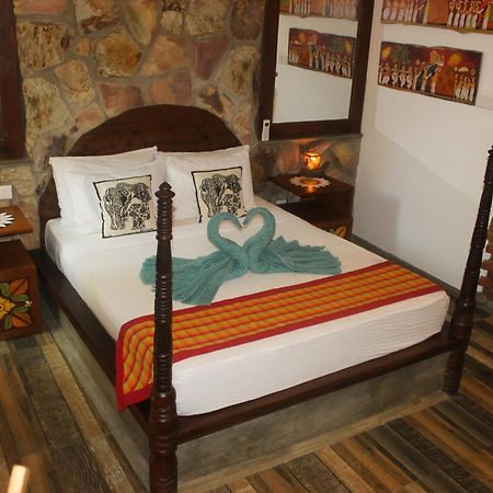 Villa Olde Ceylon Kandy Luaran gambar